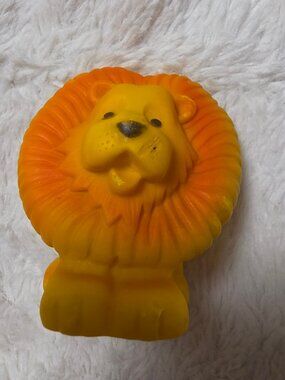 Vintage 1979 Avon The First Years Lion Bath Toy Squeaker Soft Rubber Plastic